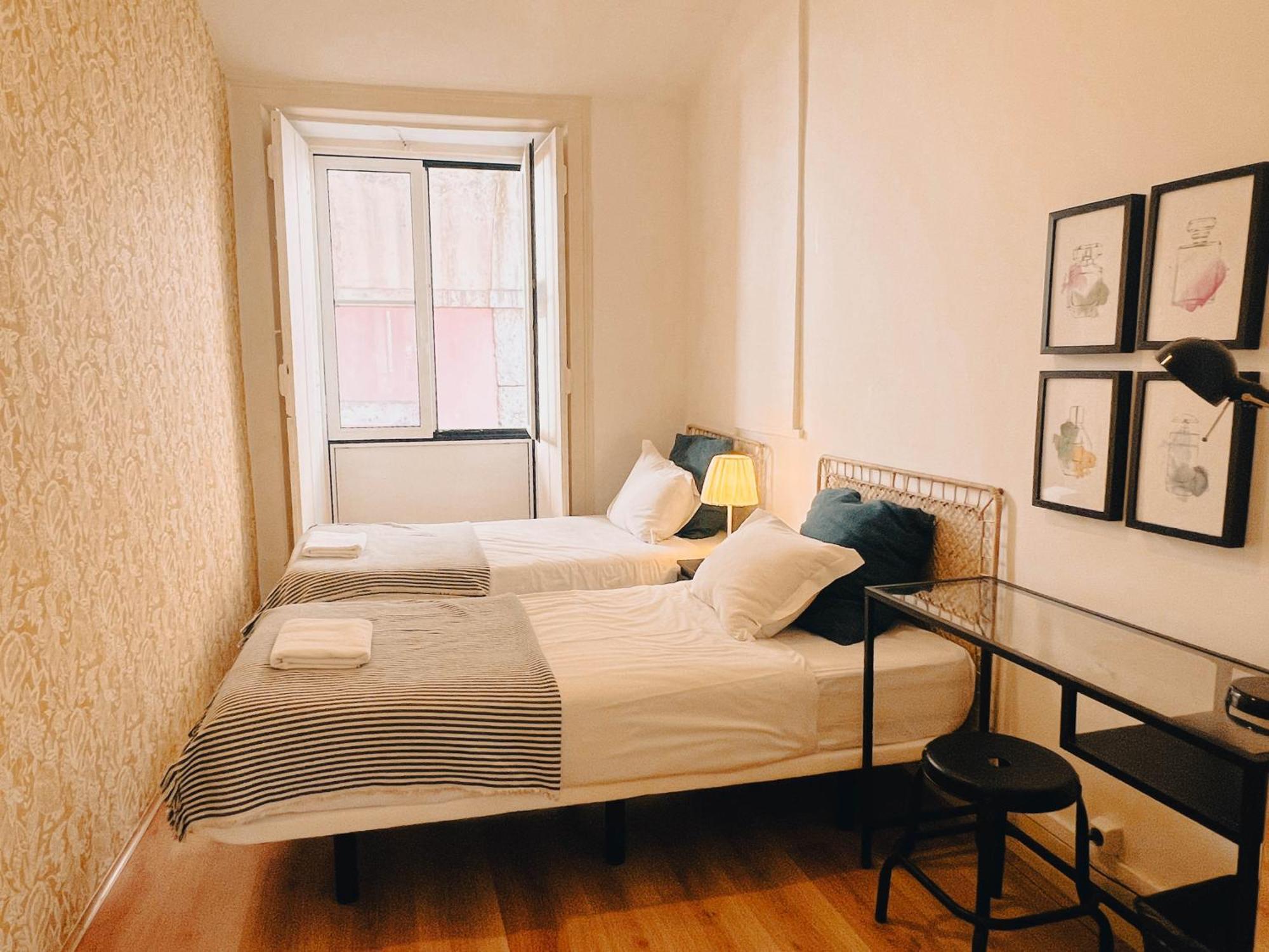 My Fair Lisbon - Apartment Principe Real With Balcony ภายนอก รูปภาพ
